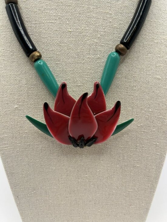 Unbranded Jewelry - Lotus Flower Necklace Enamel Metal Pendant Tube Beaded Vintage Floral Retro 17”